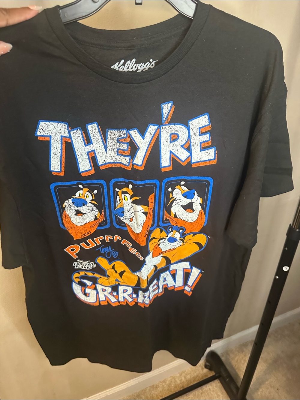Kellogg's Tony the Tiger Black Graphic Short Sleeve Tee